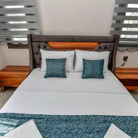 Amore - 4 Bedroom Villa in Hisaronu Villa *