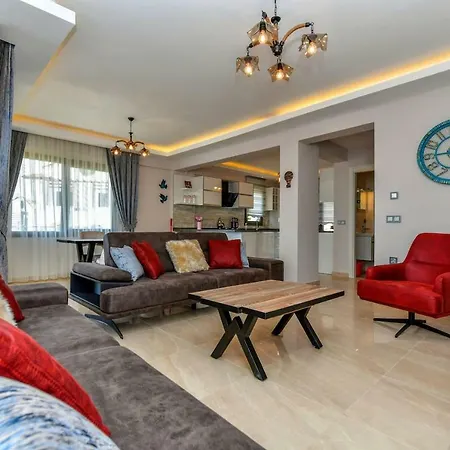 Amore - 4 Bedroom Villa in Hisaronu Ölüdeniz
