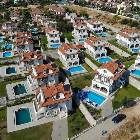 Amore - 4 Bedroom Villa In Hisaronu Villa
